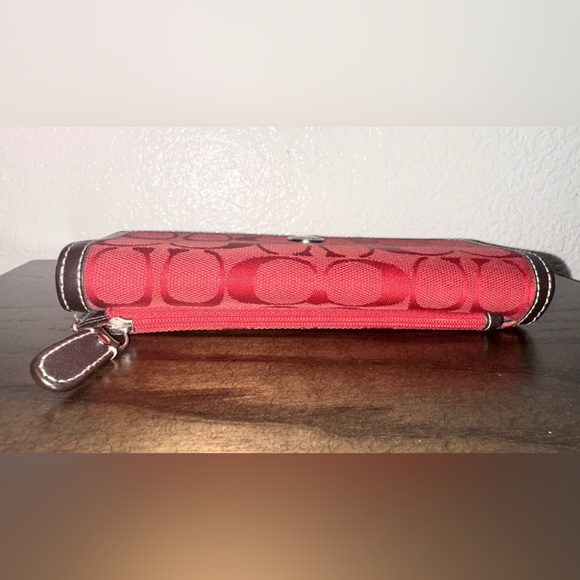 Coach Signature Vintage C Wallet Red Canvas & Brown Leather - Picture 4 of 4